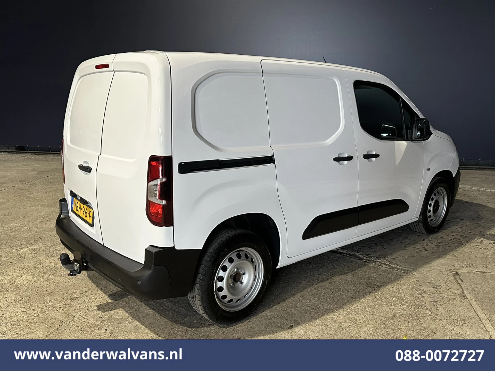 Hoofdafbeelding Peugeot Partner