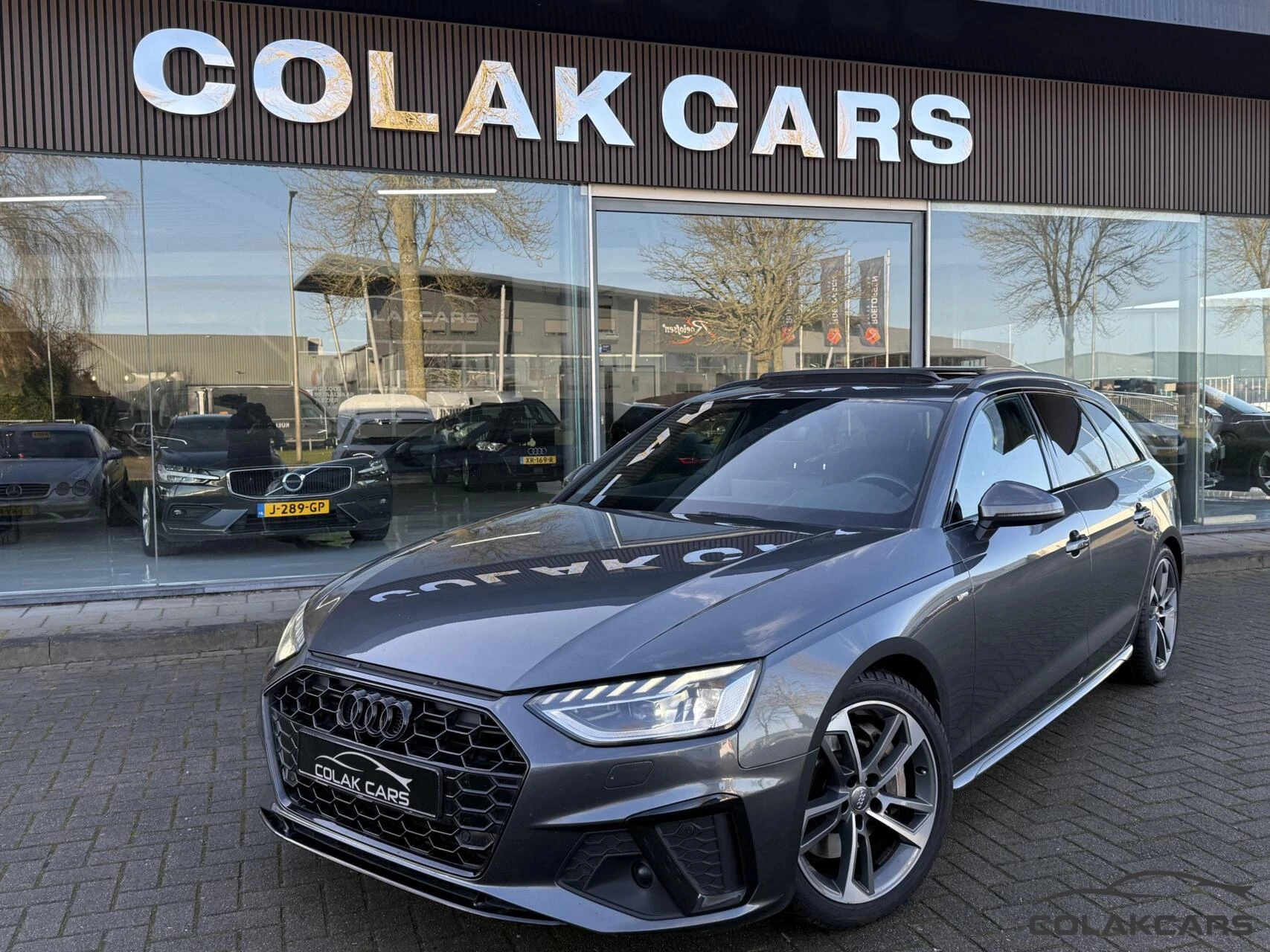 Hoofdafbeelding Audi A4