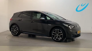 Volkswagen ID.3 First Plus 58 kWh LED Leder Camera Sfeerverlichting Stoelverwarming