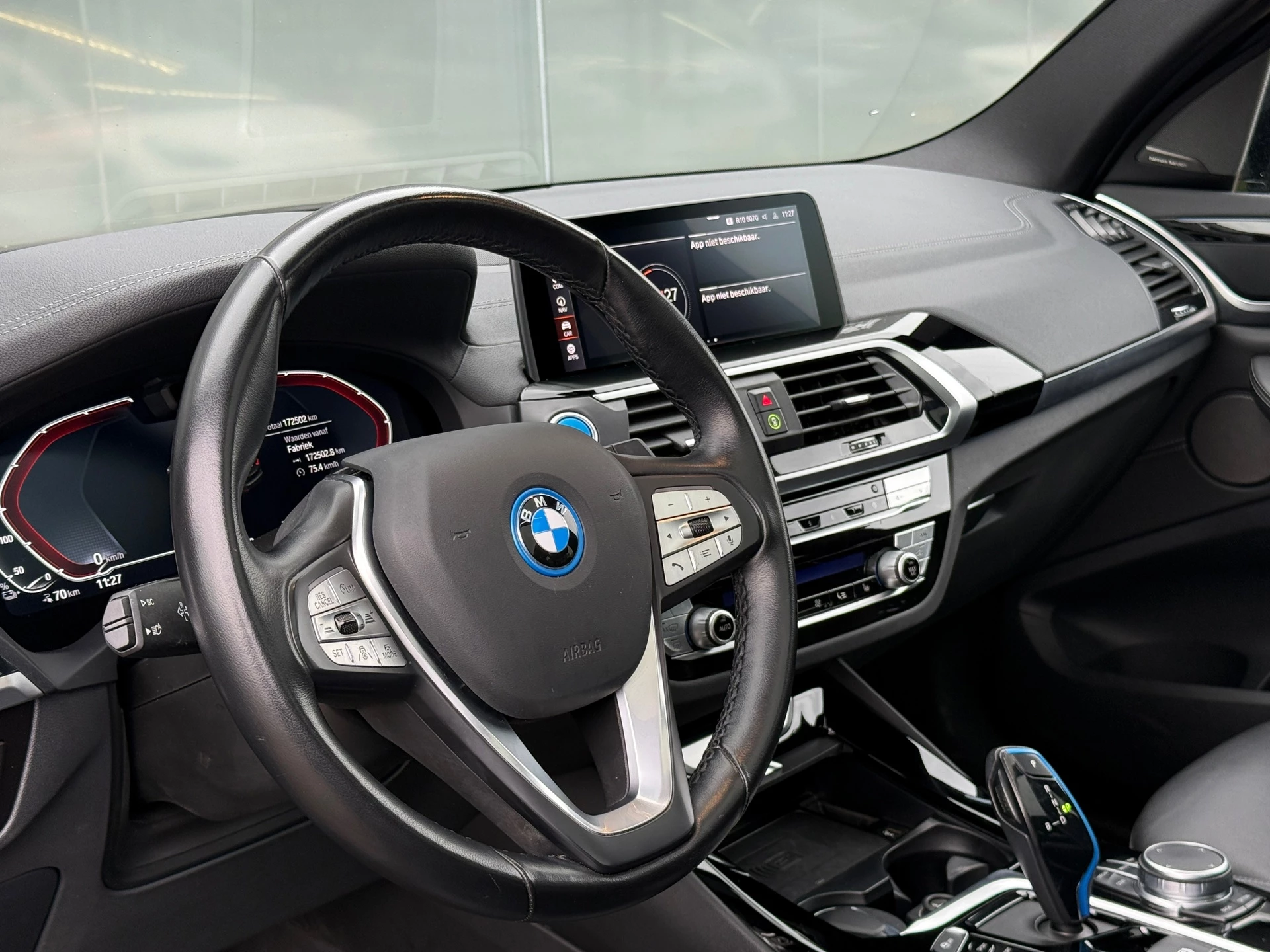 Hoofdafbeelding BMW iX3
