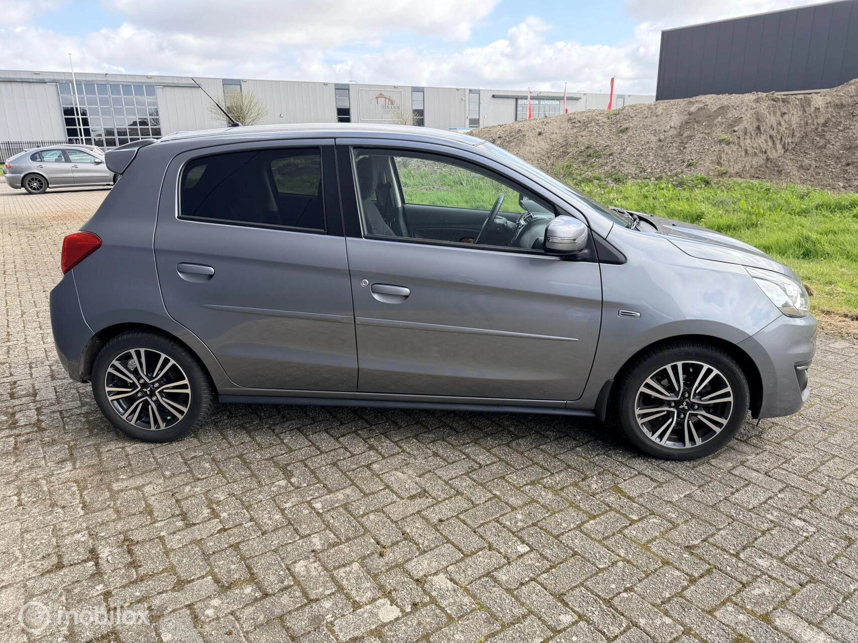 Hoofdafbeelding Mitsubishi Space Star