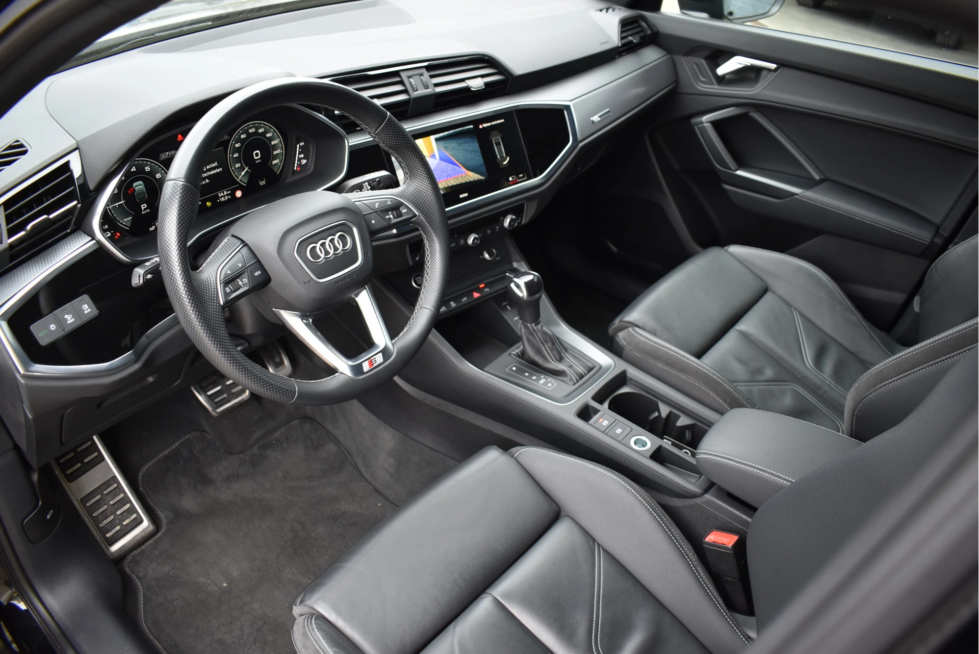 Hoofdafbeelding Audi Q3