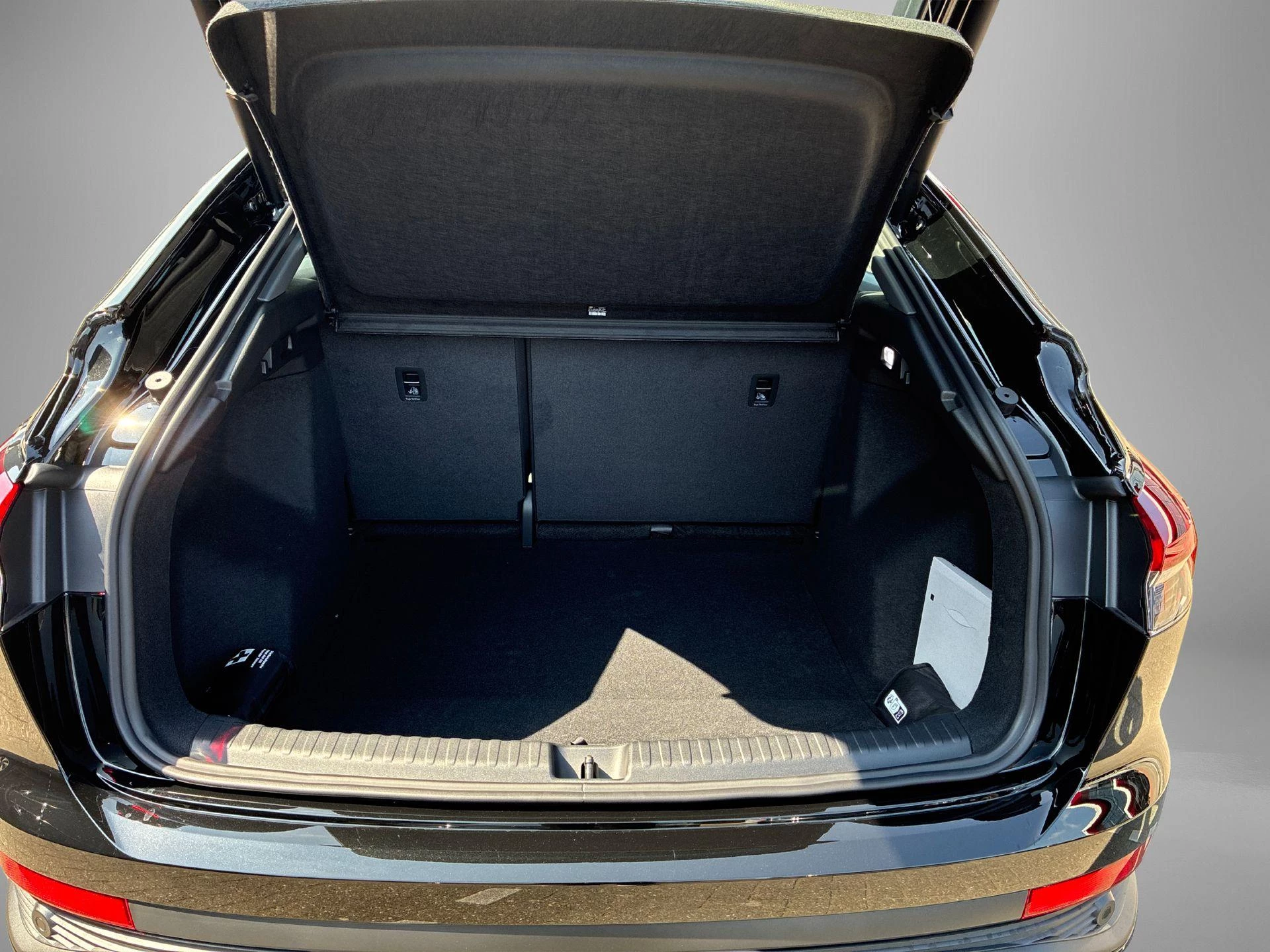 Hoofdafbeelding Audi Q4 Sportback e-tron
