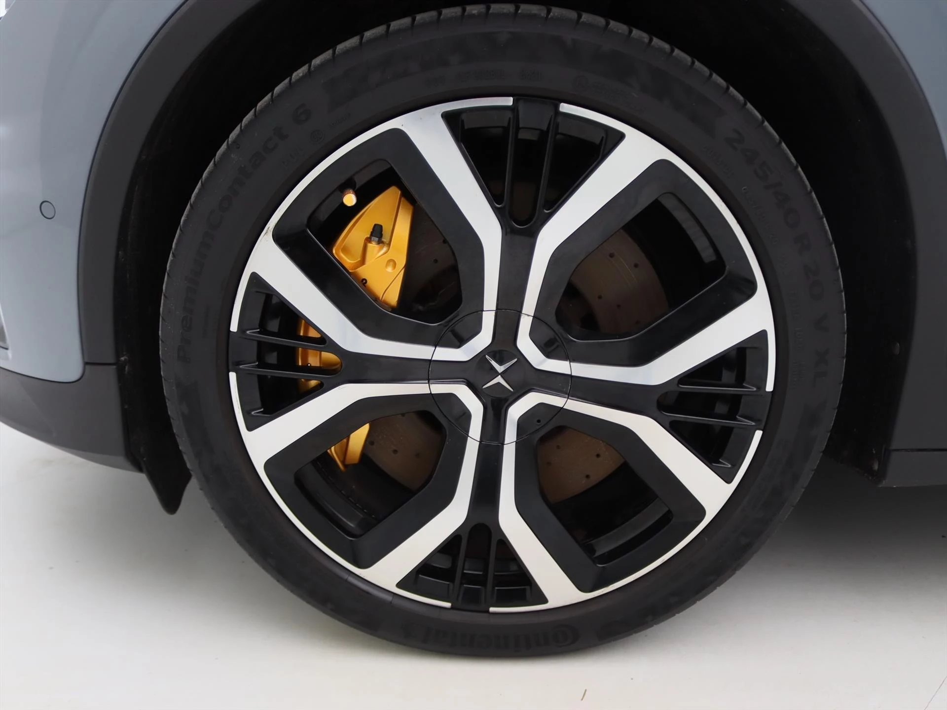 Hoofdafbeelding Polestar 2