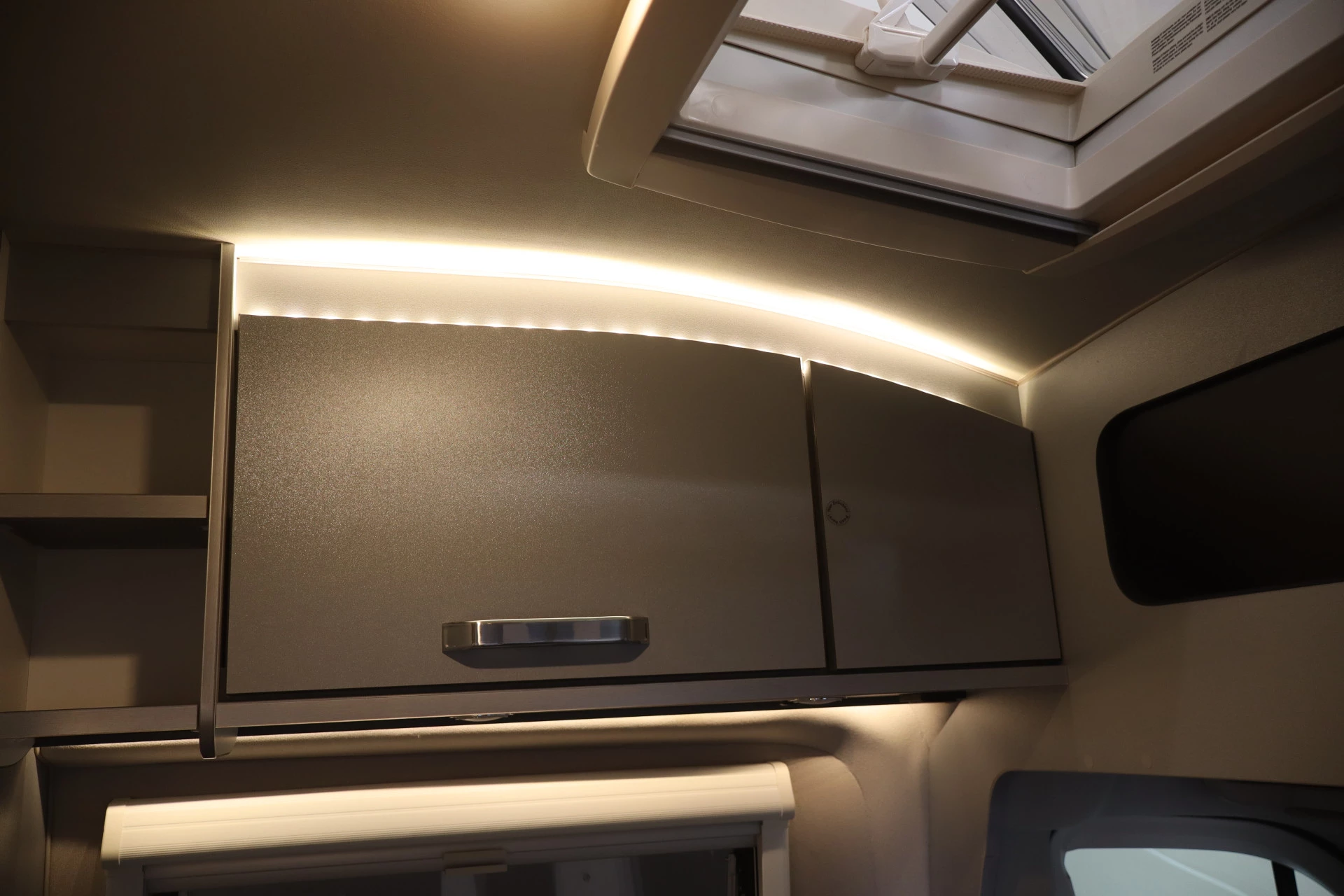 Hoofdafbeelding Weinsberg R46