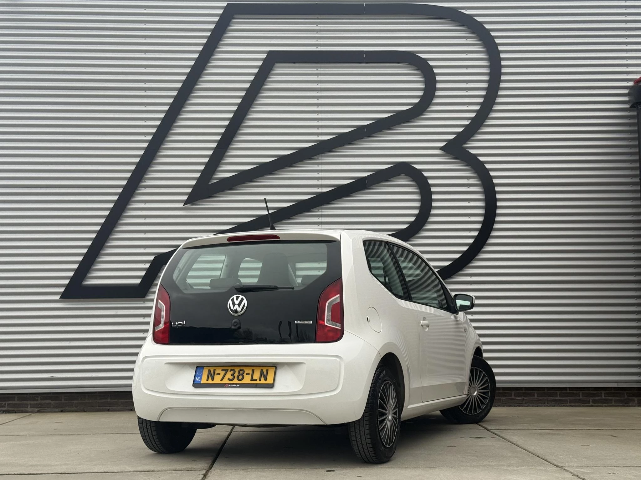 Hoofdafbeelding Volkswagen up!