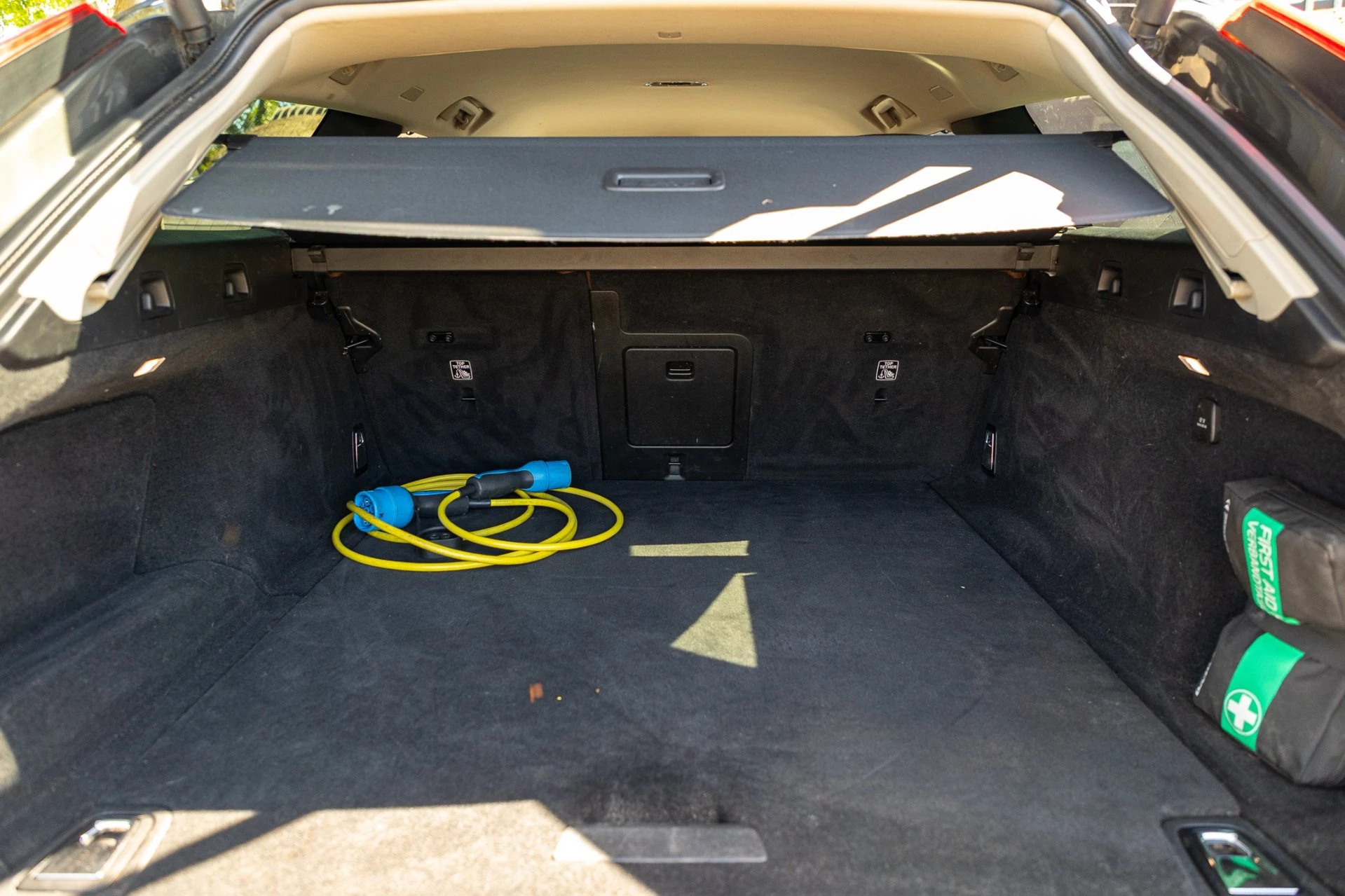 Hoofdafbeelding Volvo V90