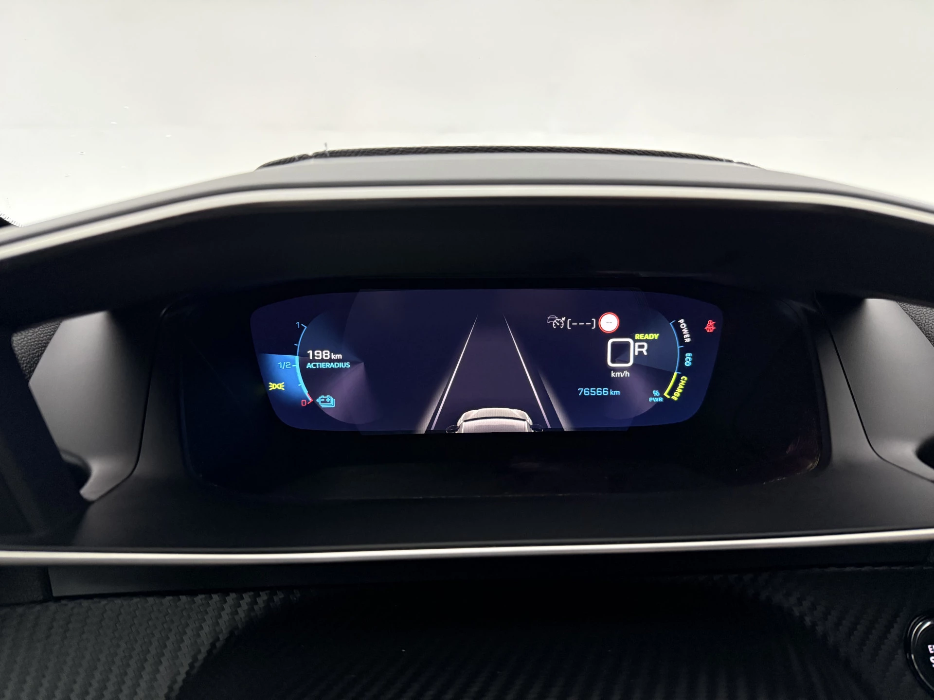 Hoofdafbeelding Peugeot e-208