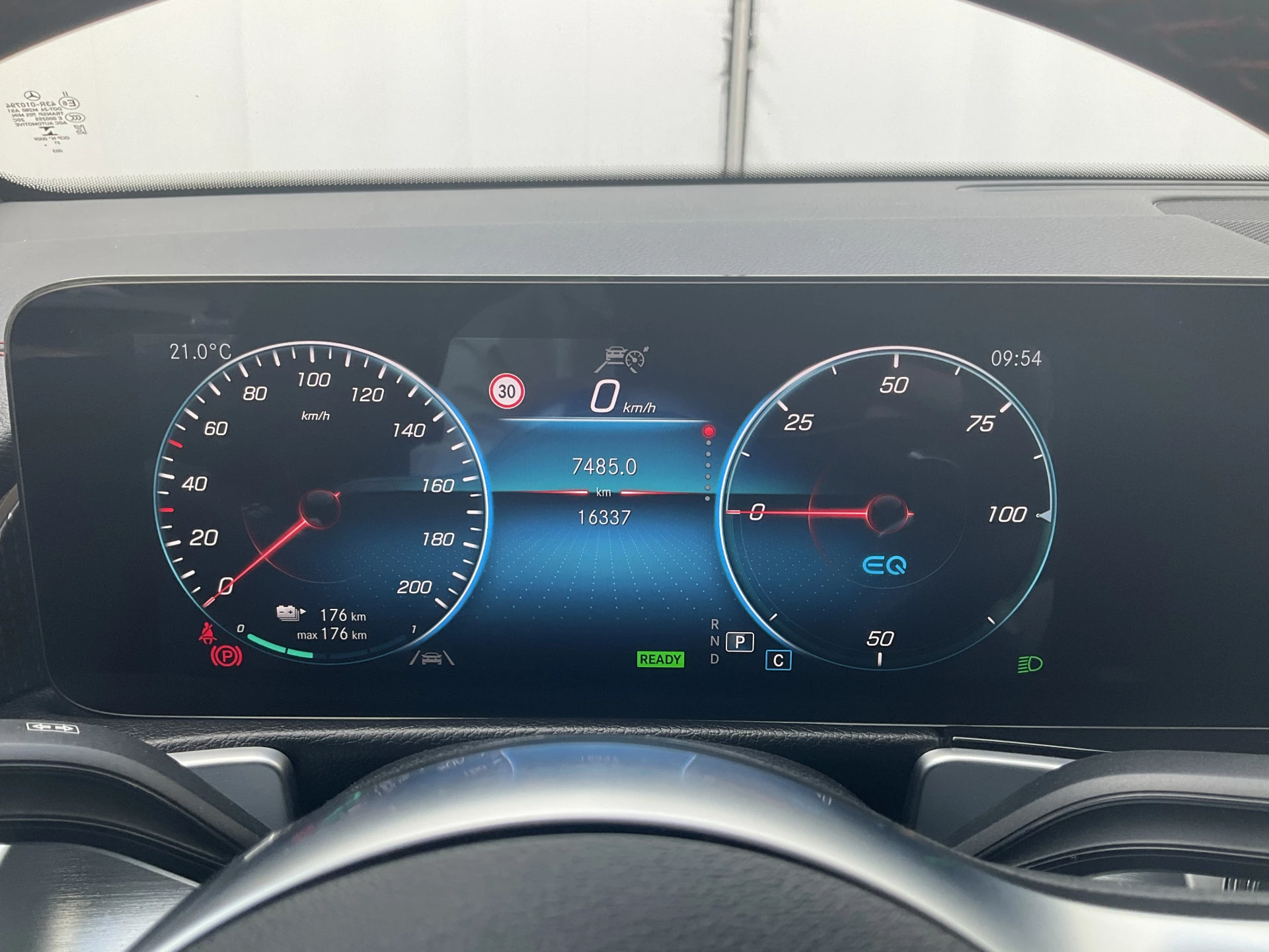 Hoofdafbeelding Mercedes-Benz EQB