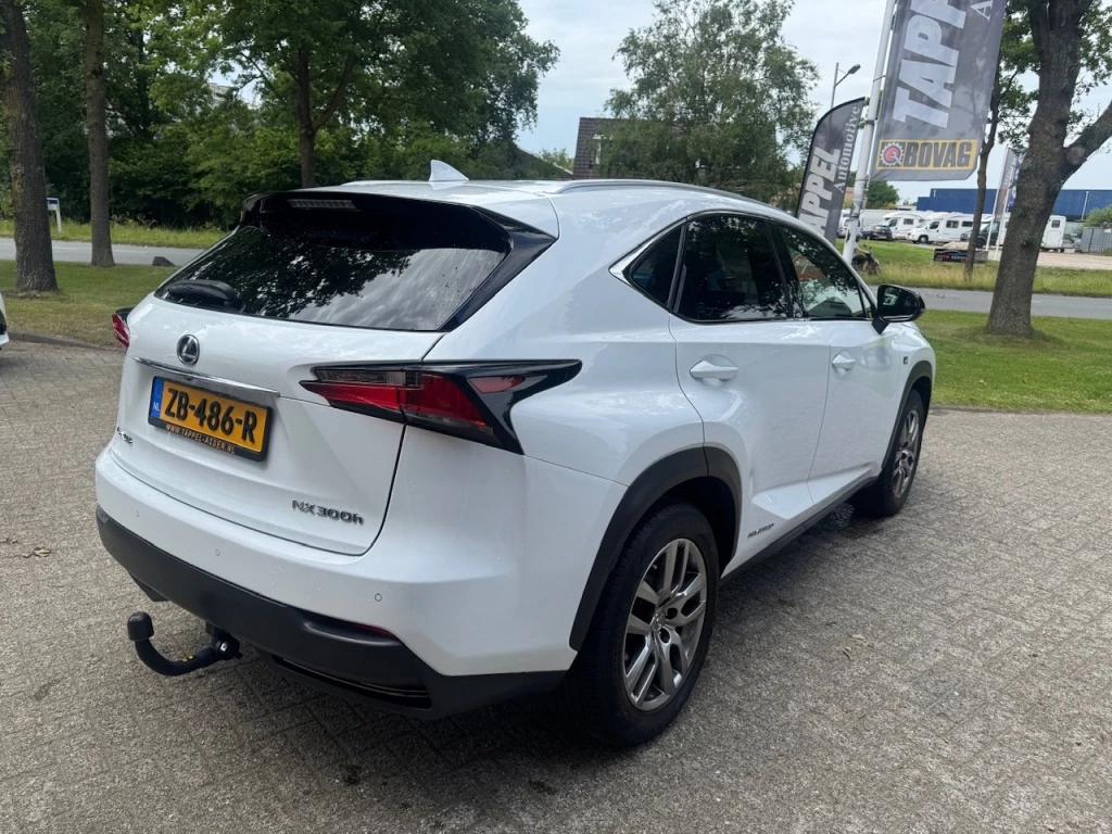 Hoofdafbeelding Lexus NX