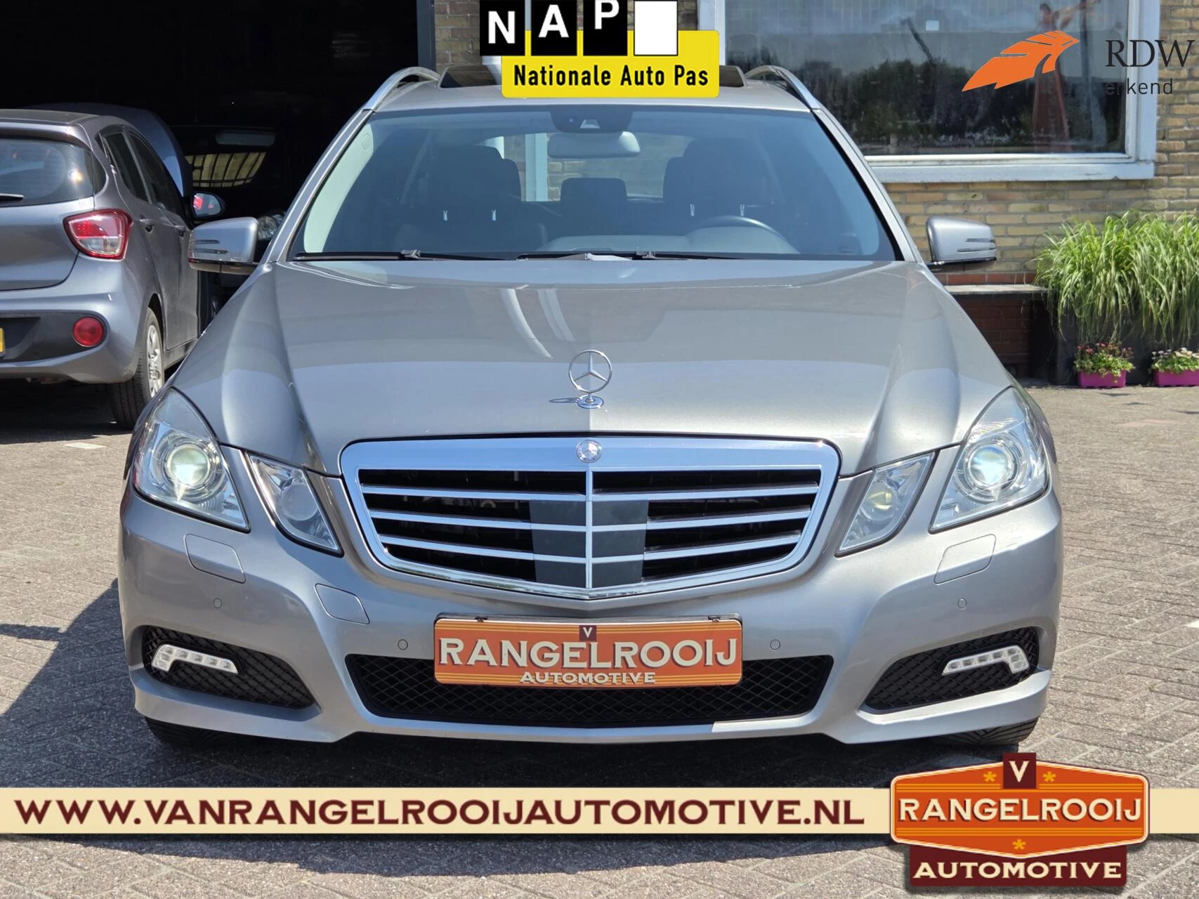 Hoofdafbeelding Mercedes-Benz E-Klasse
