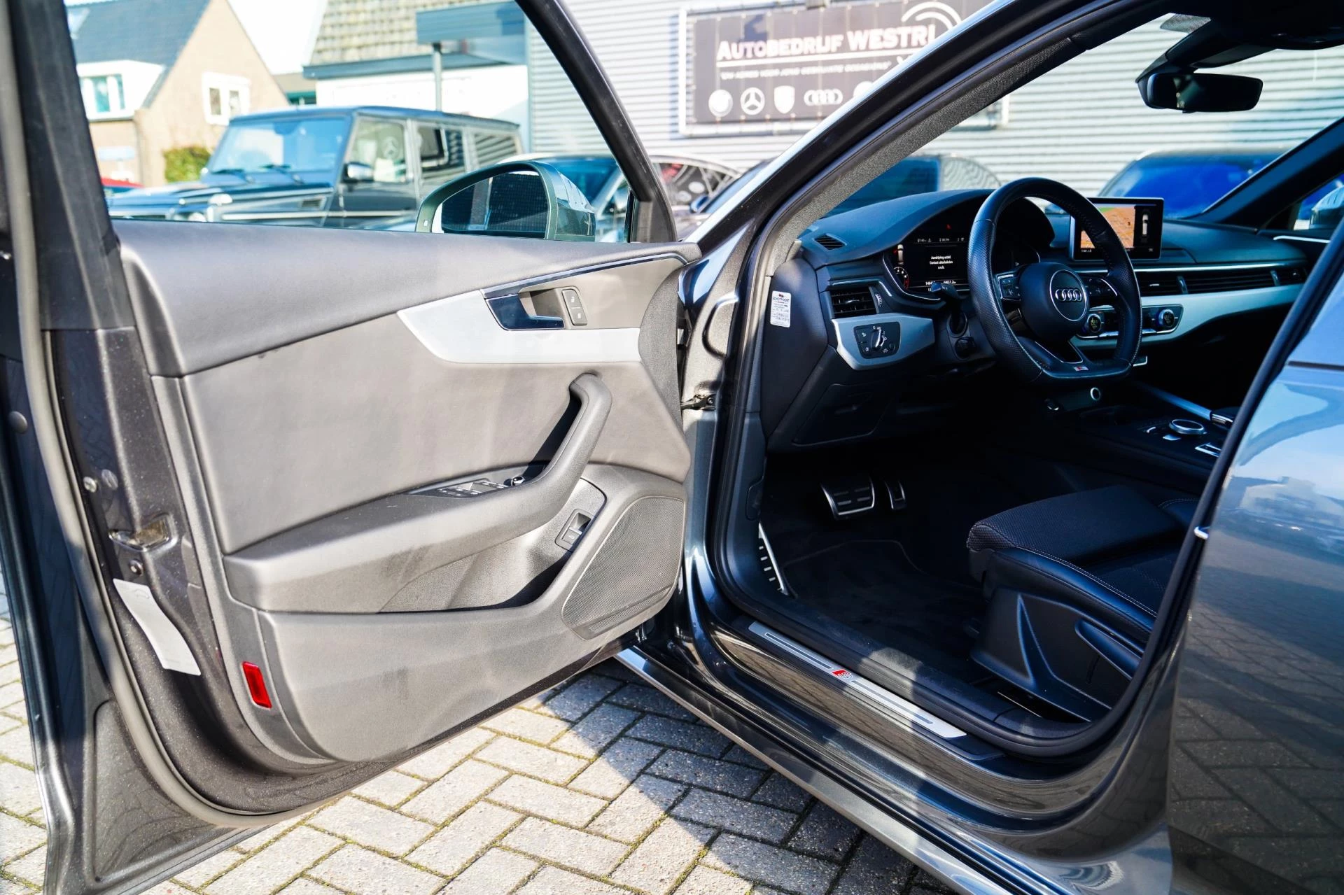 Hoofdafbeelding Audi A4