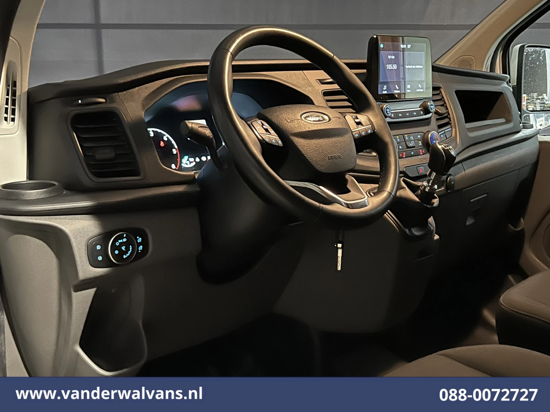 Hoofdafbeelding Ford Transit Custom