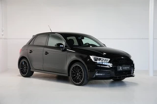 Hoofdafbeelding Audi A1 Audi A1 Tfsi 95pk 2x S-Line Black Ed. Aut. *VERKOCHT*