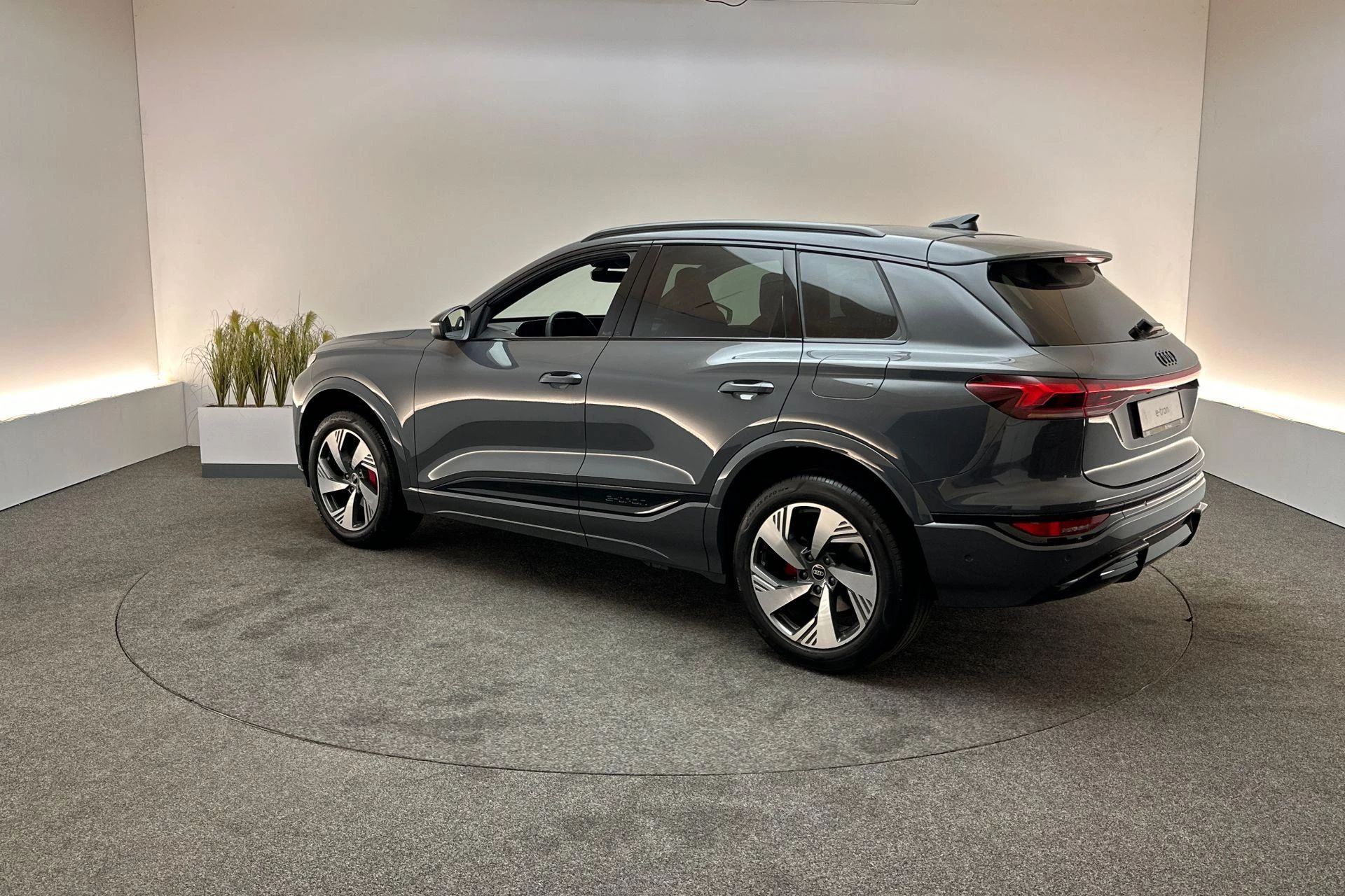 Hoofdafbeelding Audi Q6 e-tron