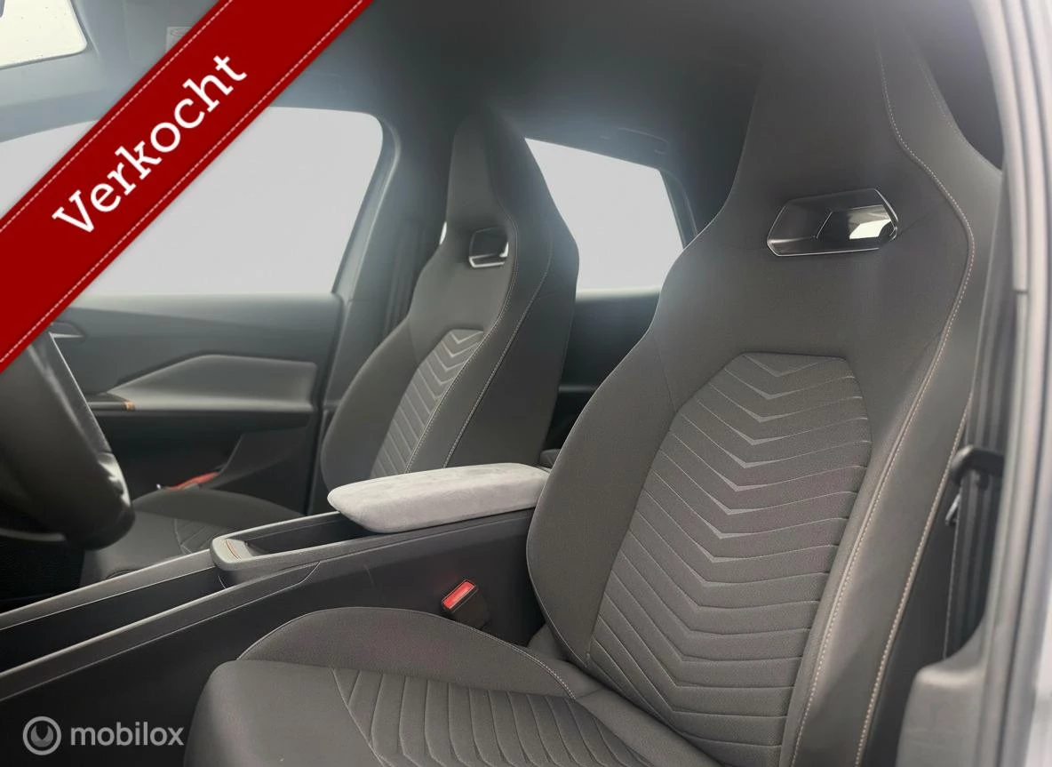 Hoofdafbeelding CUPRA Born