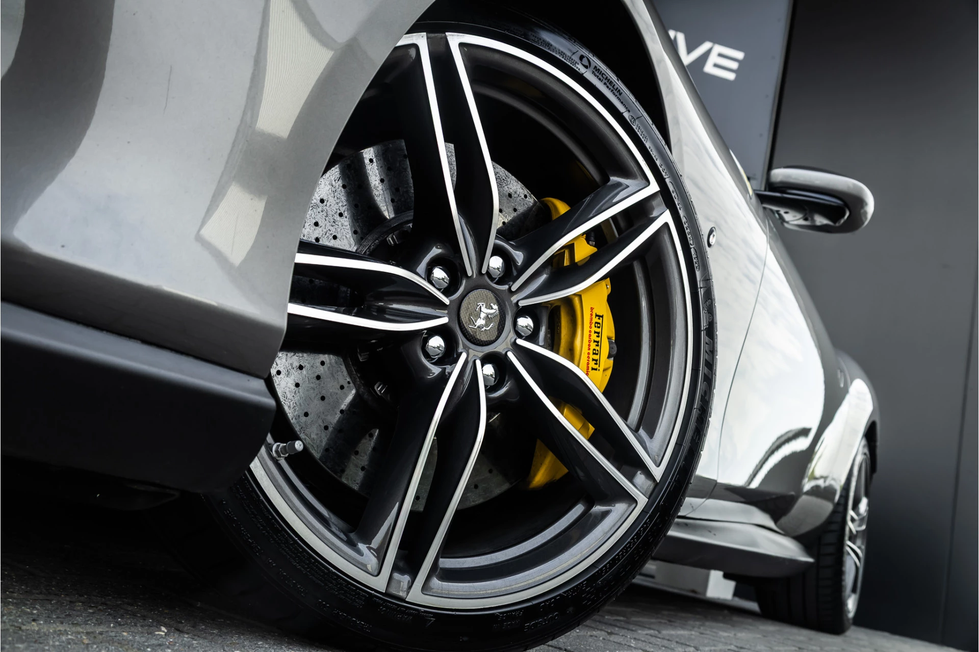 Hoofdafbeelding Ferrari Roma