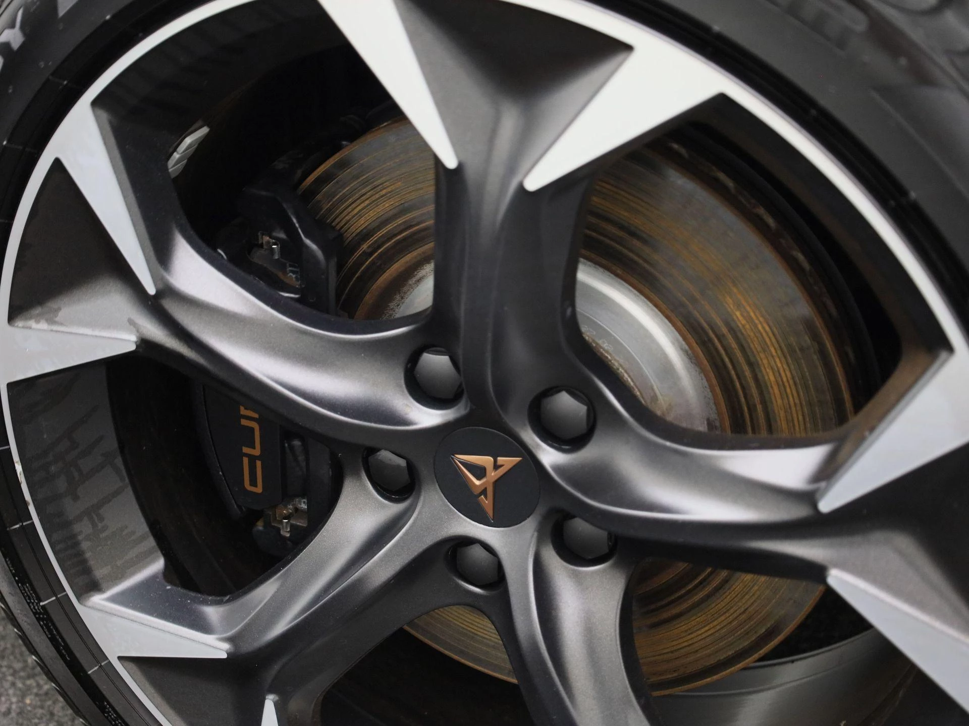 Hoofdafbeelding CUPRA Formentor
