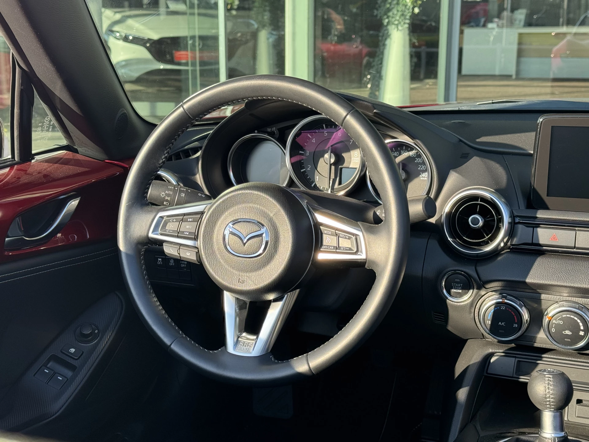 Hoofdafbeelding Mazda MX-5