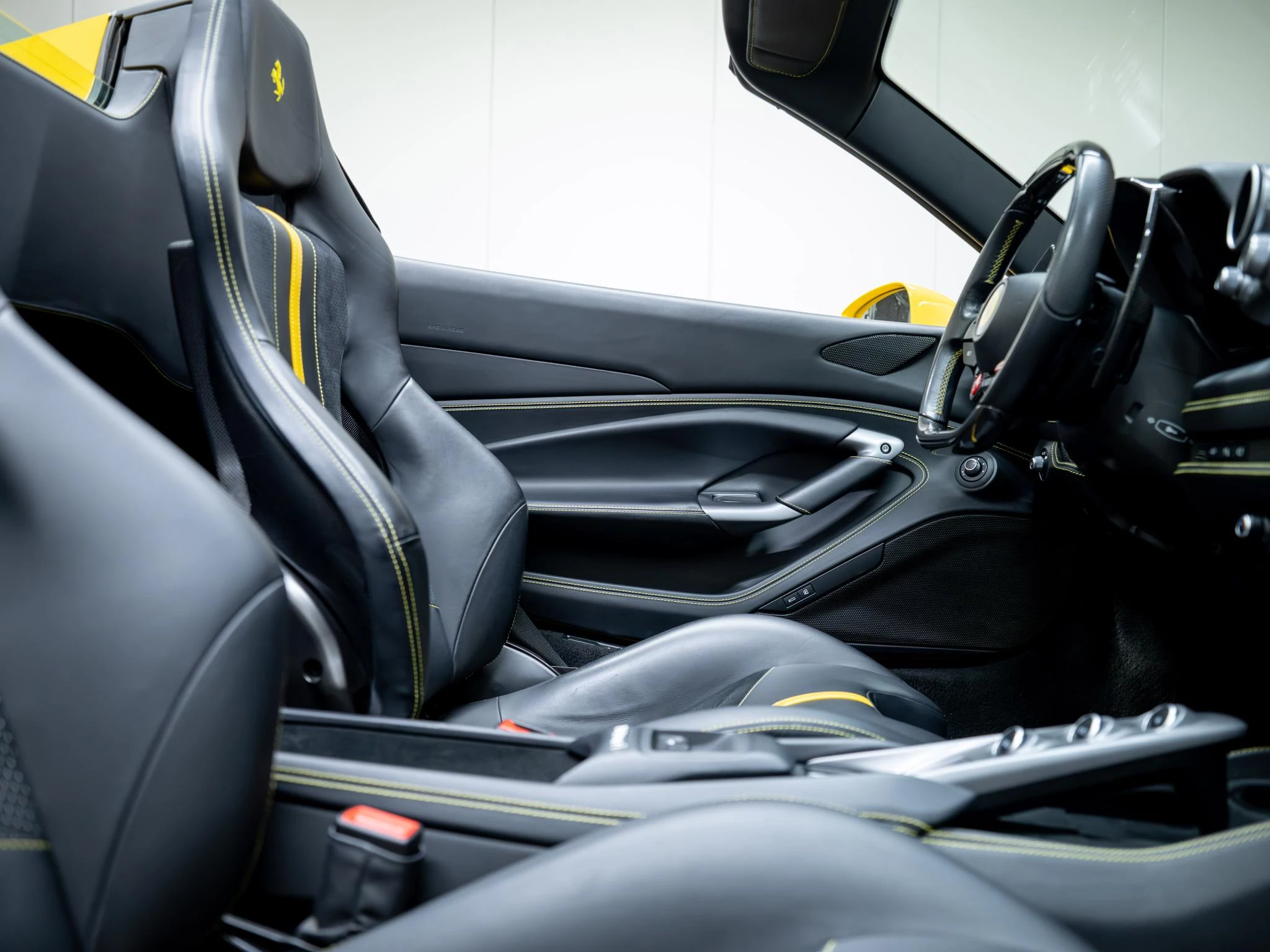 Hoofdafbeelding Ferrari F8 Spider