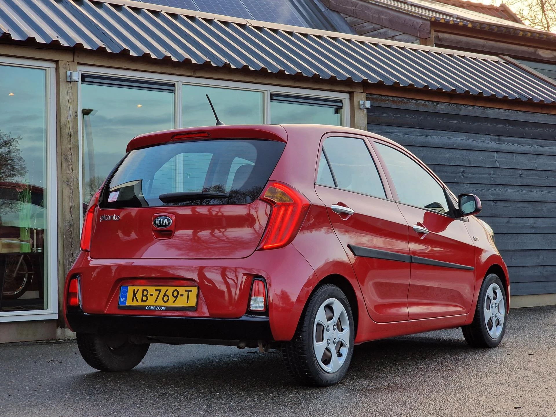 Hoofdafbeelding Kia Picanto