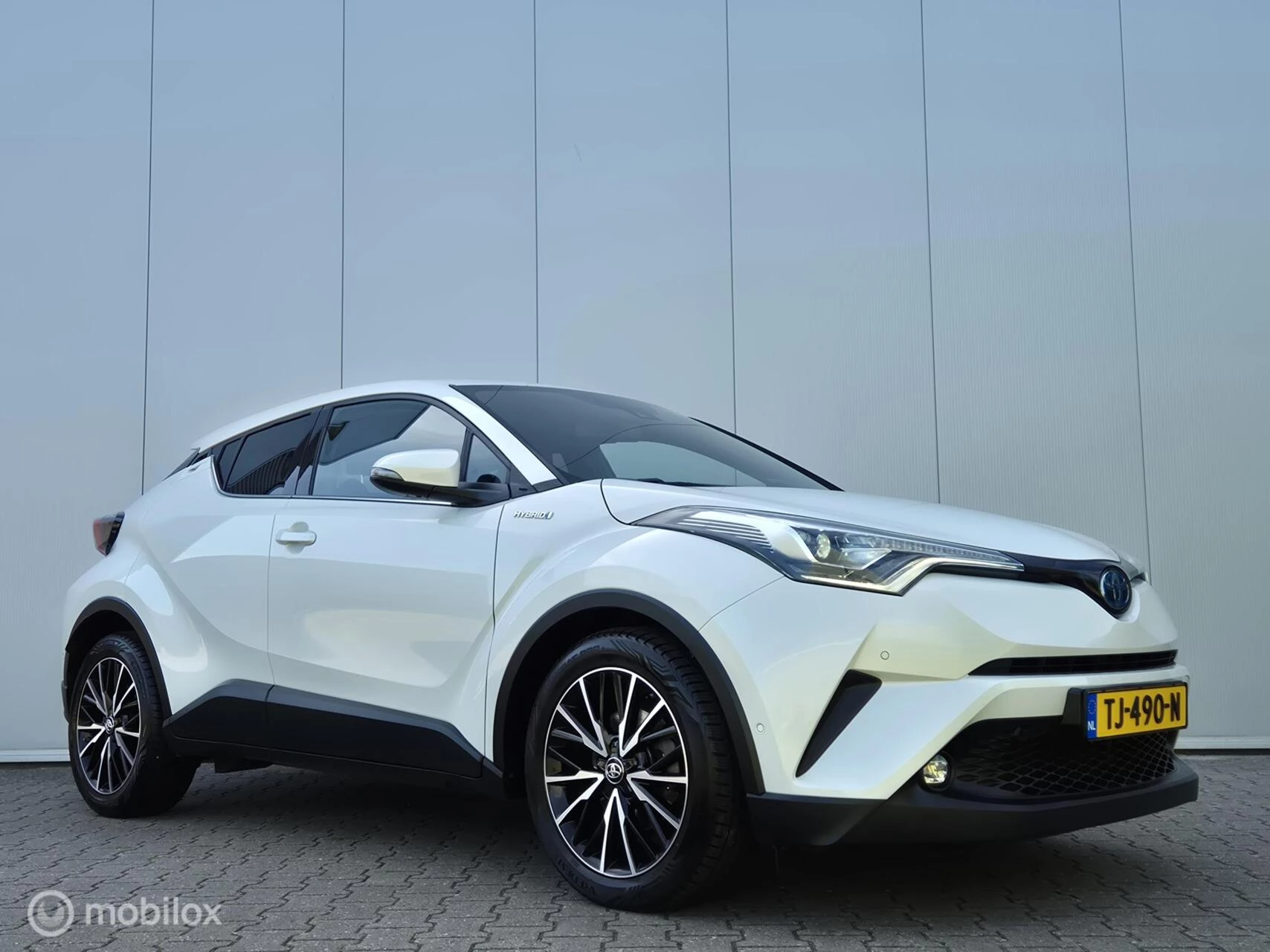 Hoofdafbeelding Toyota C-HR