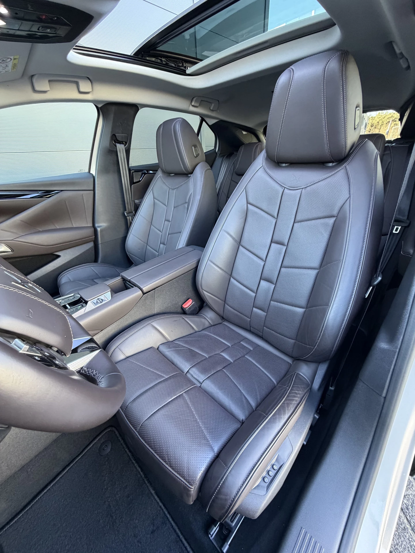 Hoofdafbeelding DS DS 4