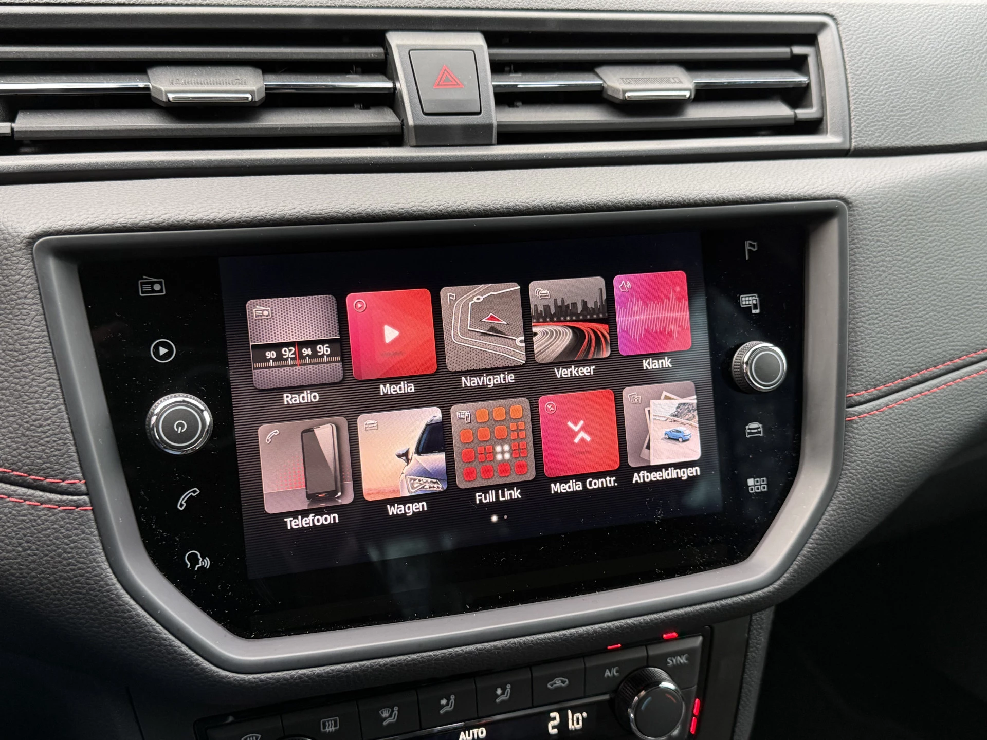 Hoofdafbeelding SEAT Arona