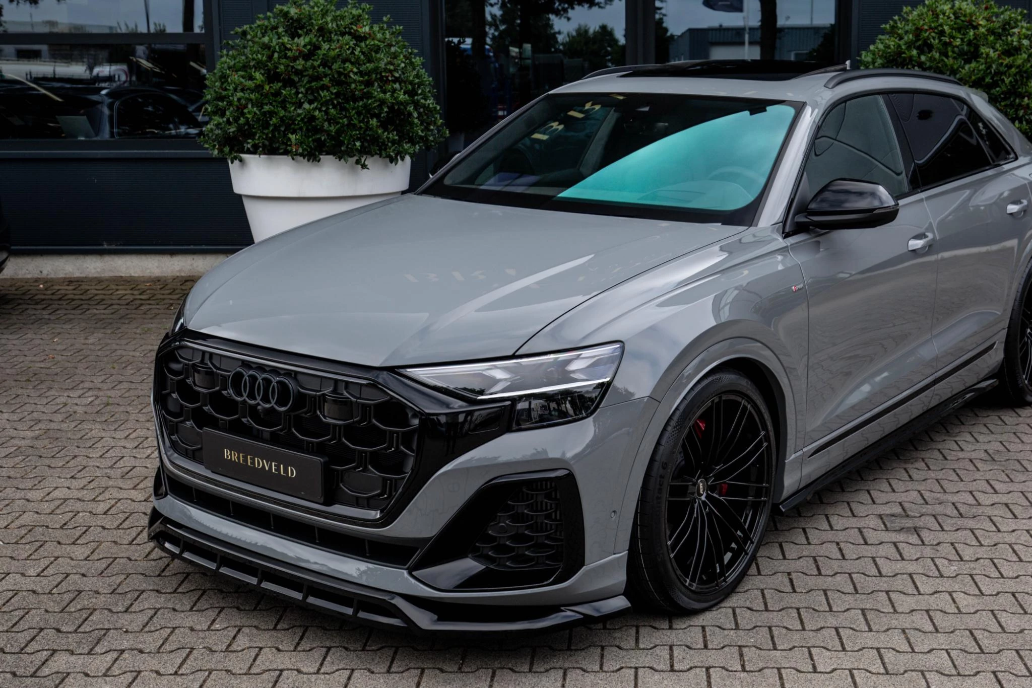 Hoofdafbeelding Audi Q8