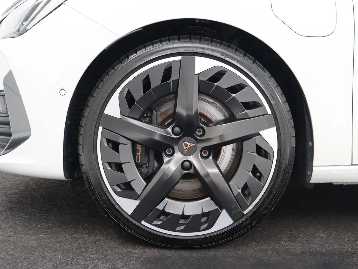Hoofdafbeelding CUPRA Leon