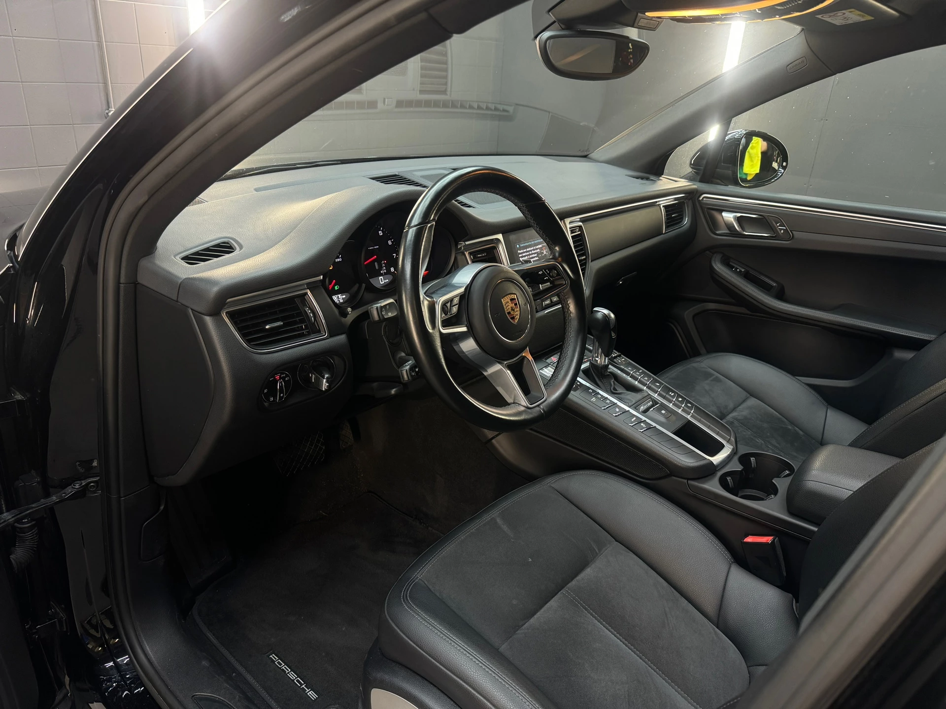 Hoofdafbeelding Porsche Macan