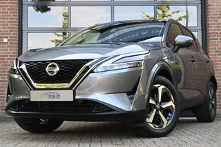 Hoofdafbeelding Nissan QASHQAI Nissan Qashqai 1.3 MHEV Xtronic 1stEd Pano Trekhaak H-Leder ProPilot '21