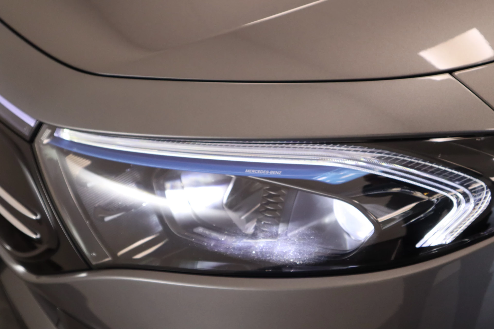 Hoofdafbeelding Mercedes-Benz EQA