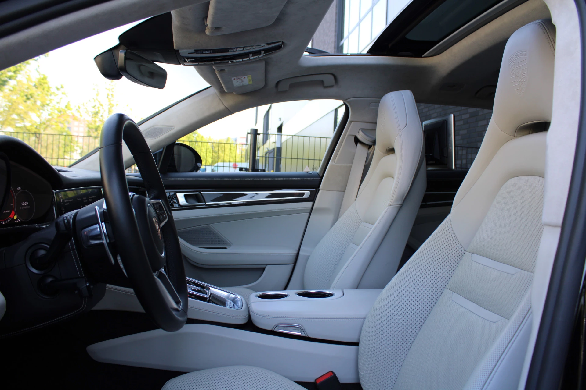 Hoofdafbeelding Porsche Panamera