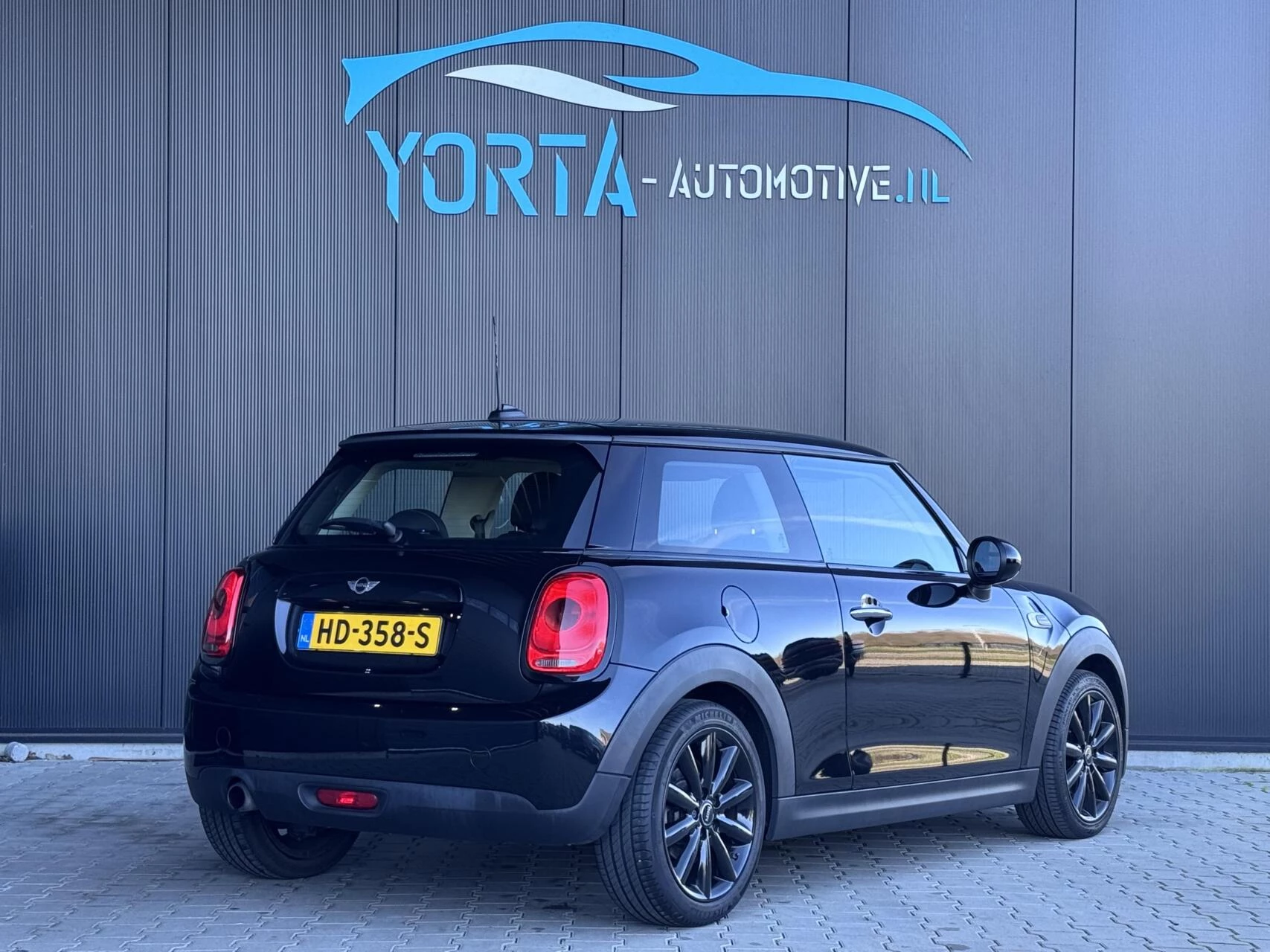 Hoofdafbeelding MINI Cooper