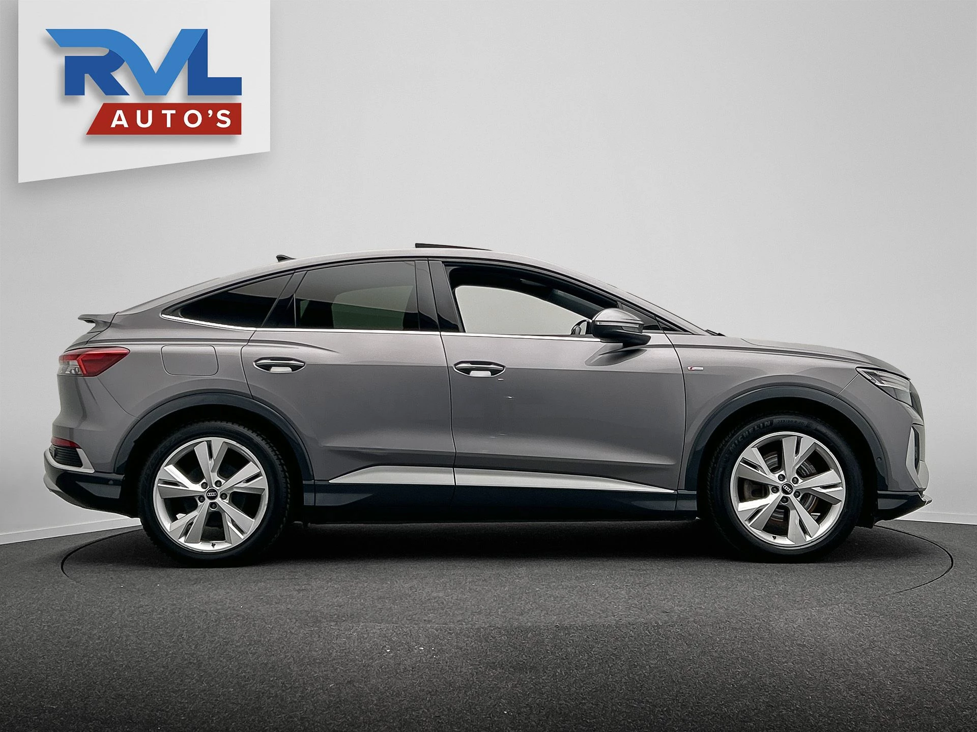 Hoofdafbeelding Audi Q4 Sportback e-tron