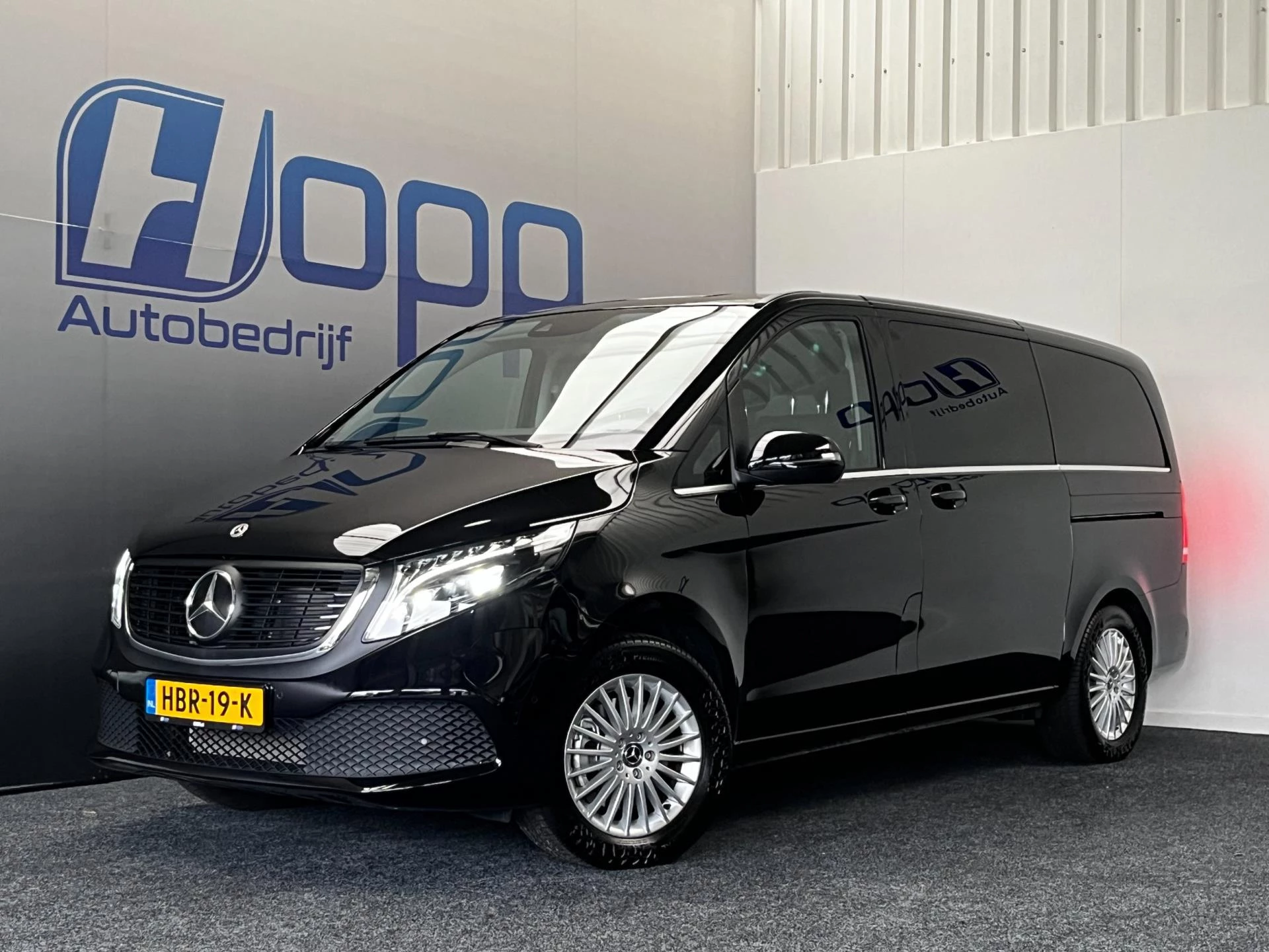 Hoofdafbeelding Mercedes-Benz EQV