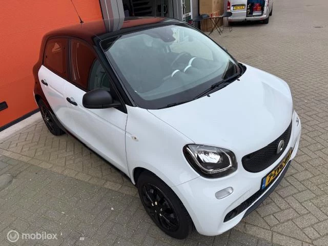 Hoofdafbeelding smart Forfour