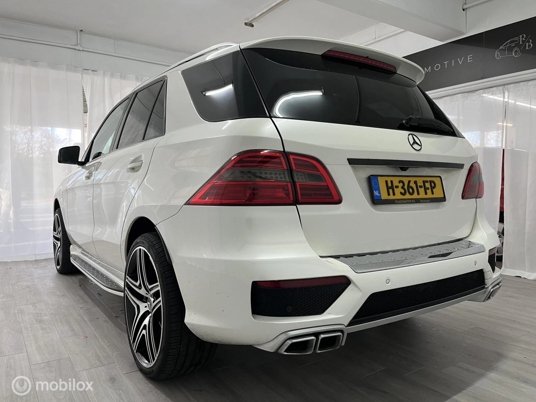 Hoofdafbeelding Mercedes-Benz M-Klasse