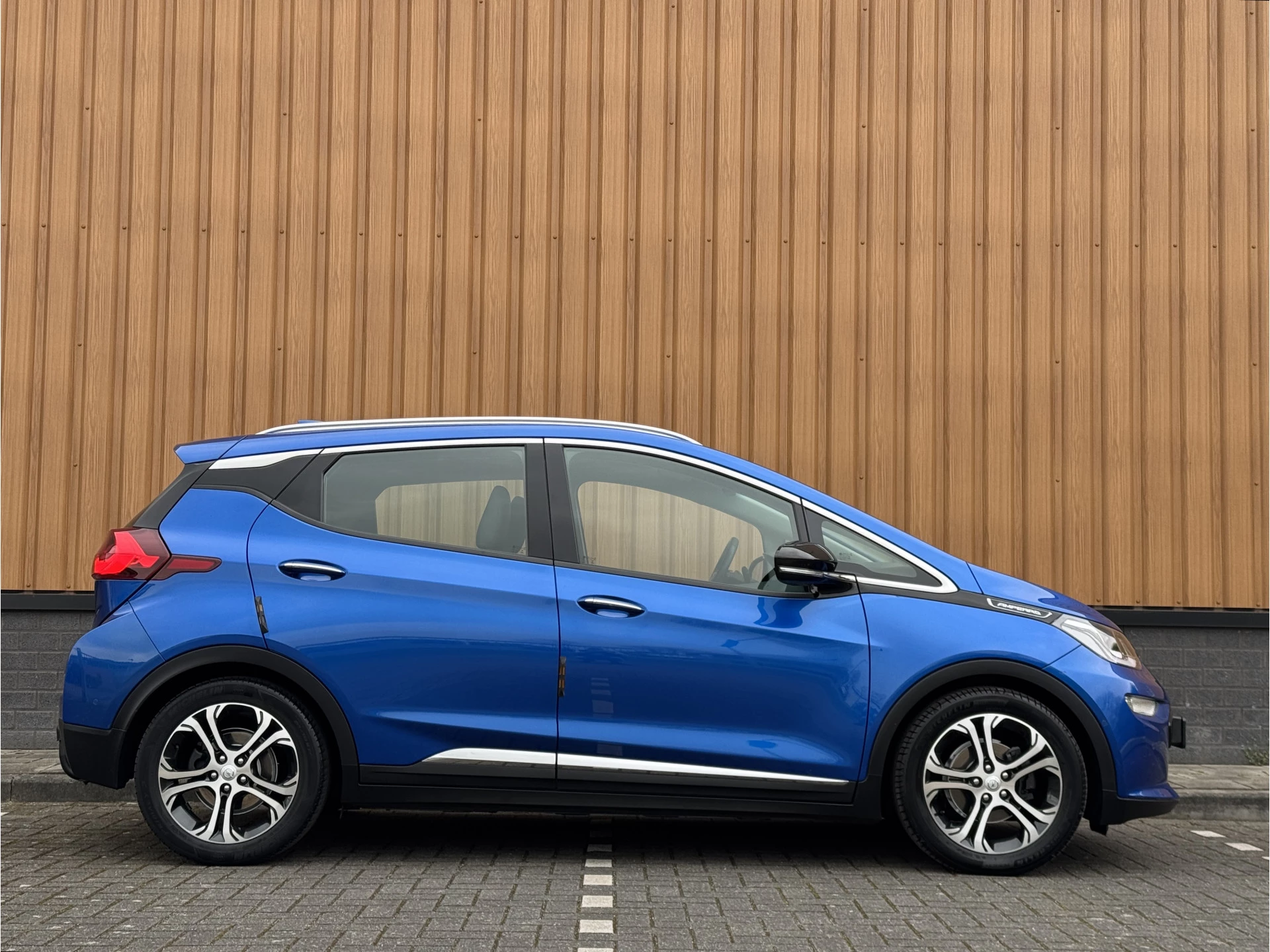 Hoofdafbeelding Opel Ampera-e