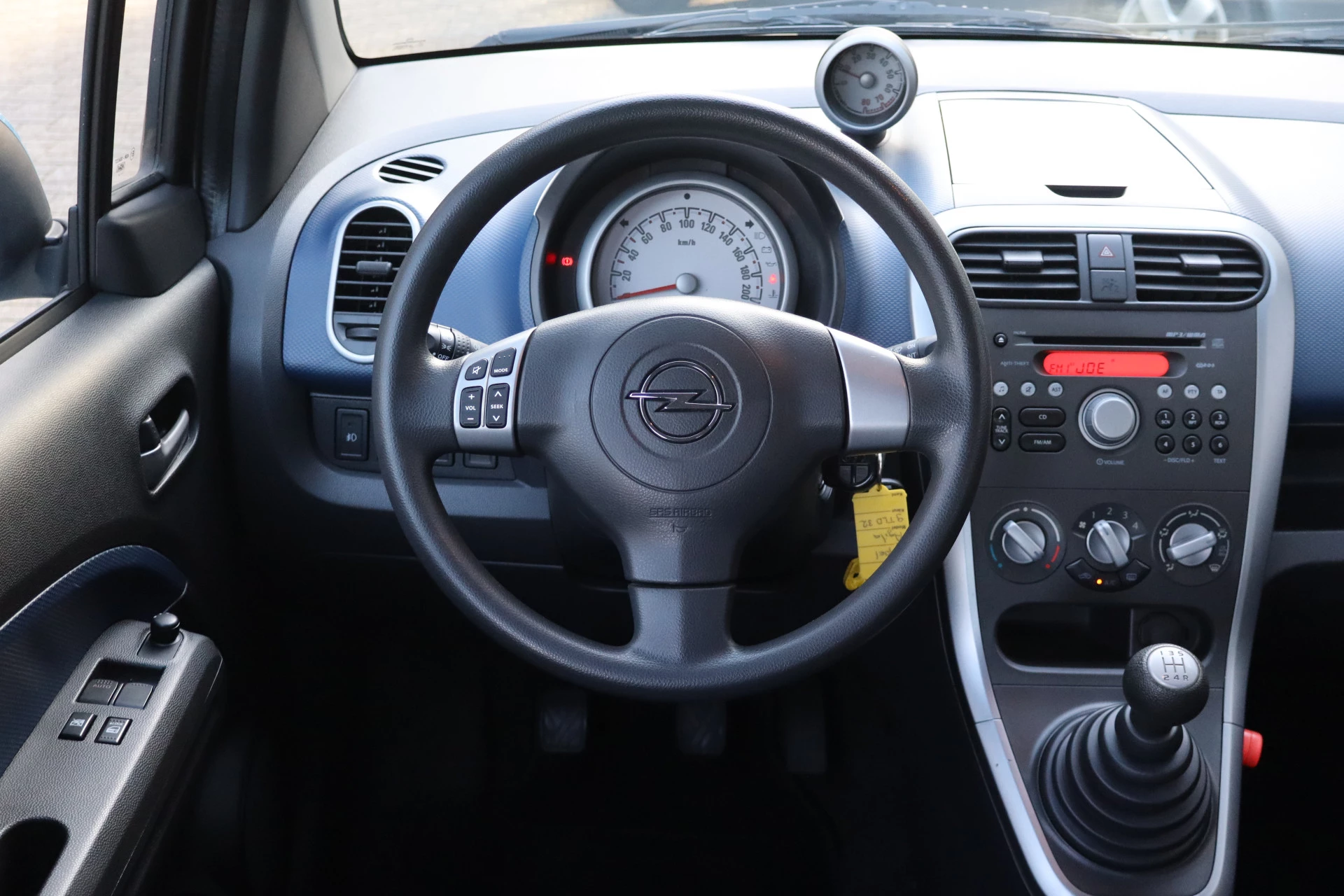 Hoofdafbeelding Opel Agila