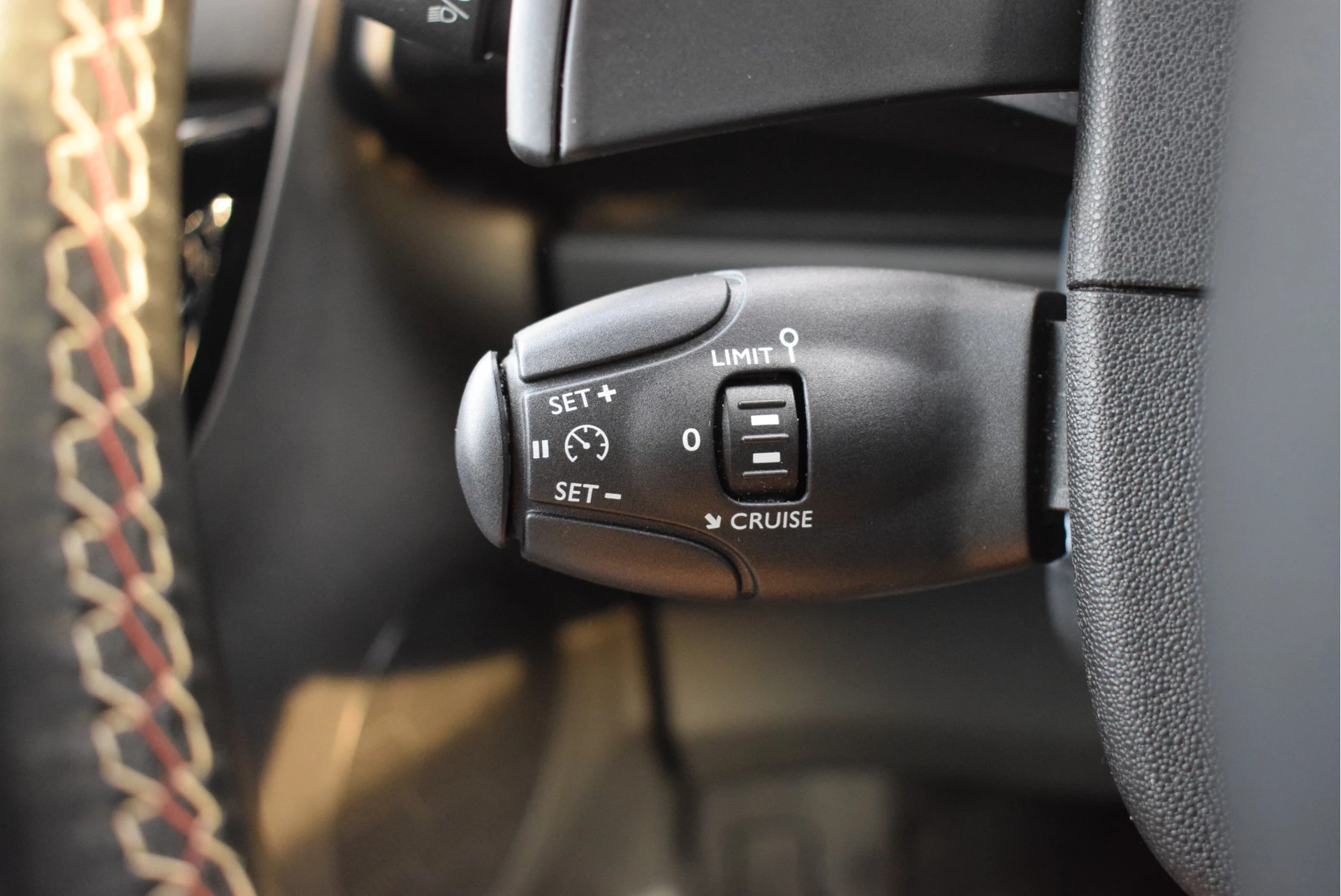 Hoofdafbeelding DS DS 3