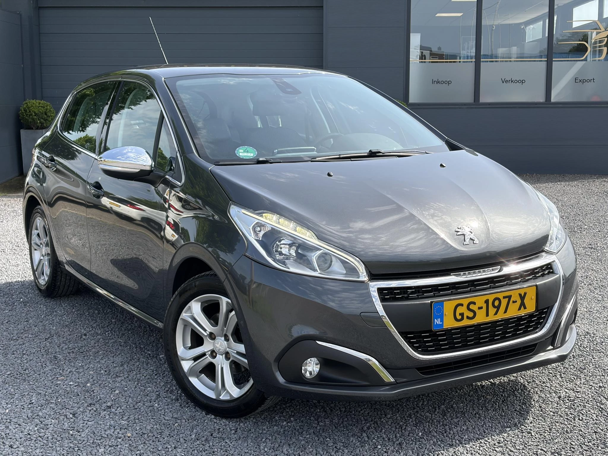 Hoofdafbeelding Peugeot 208