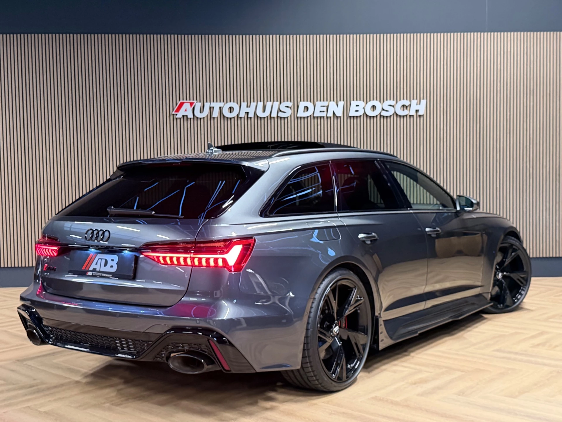 Hoofdafbeelding Audi RS6