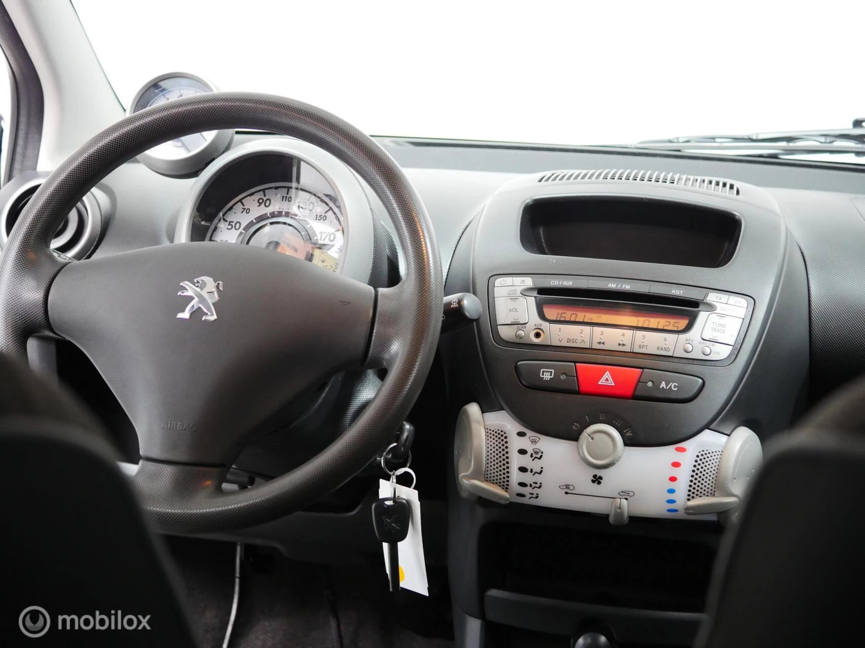 Hoofdafbeelding Peugeot 107