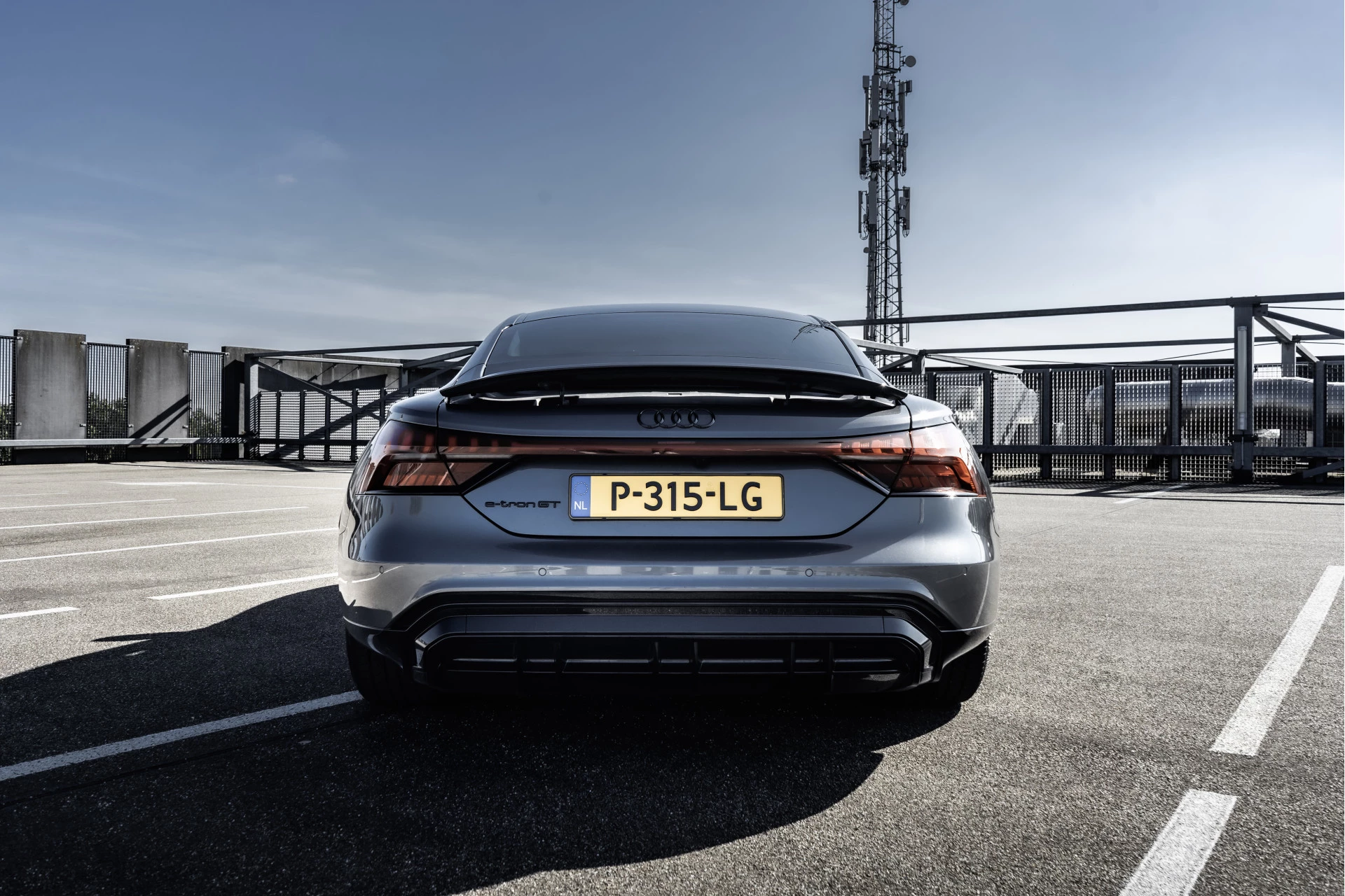Hoofdafbeelding Audi e-tron GT