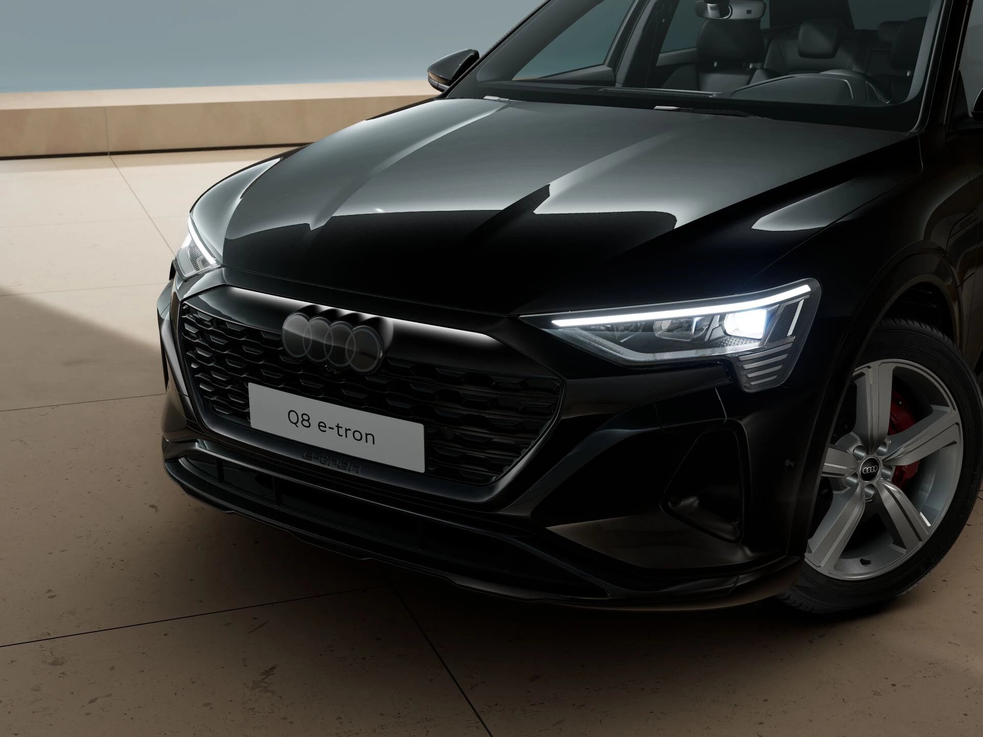 Hoofdafbeelding Audi Q8 e-tron