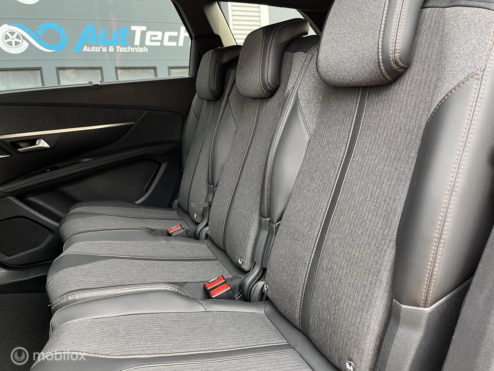 Hoofdafbeelding Peugeot 5008