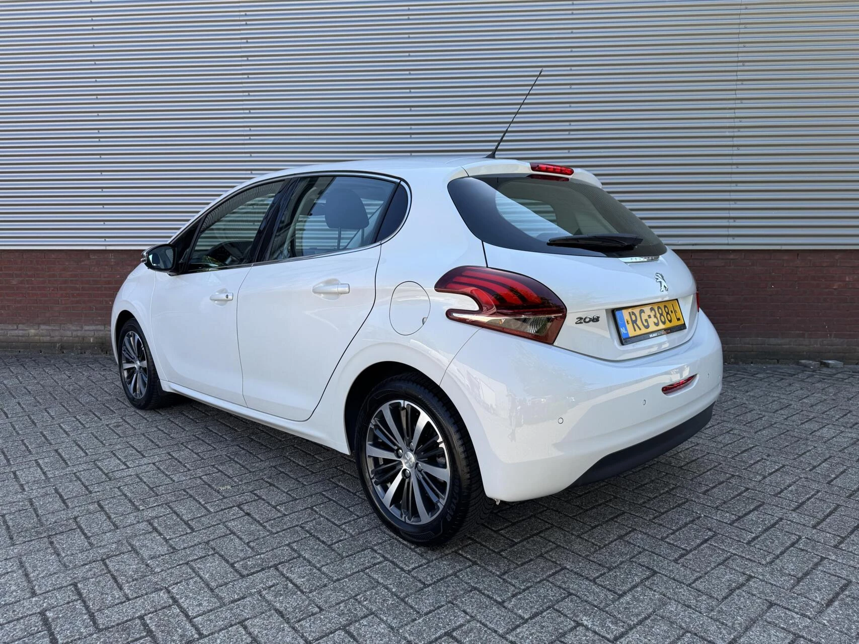 Hoofdafbeelding Peugeot 208