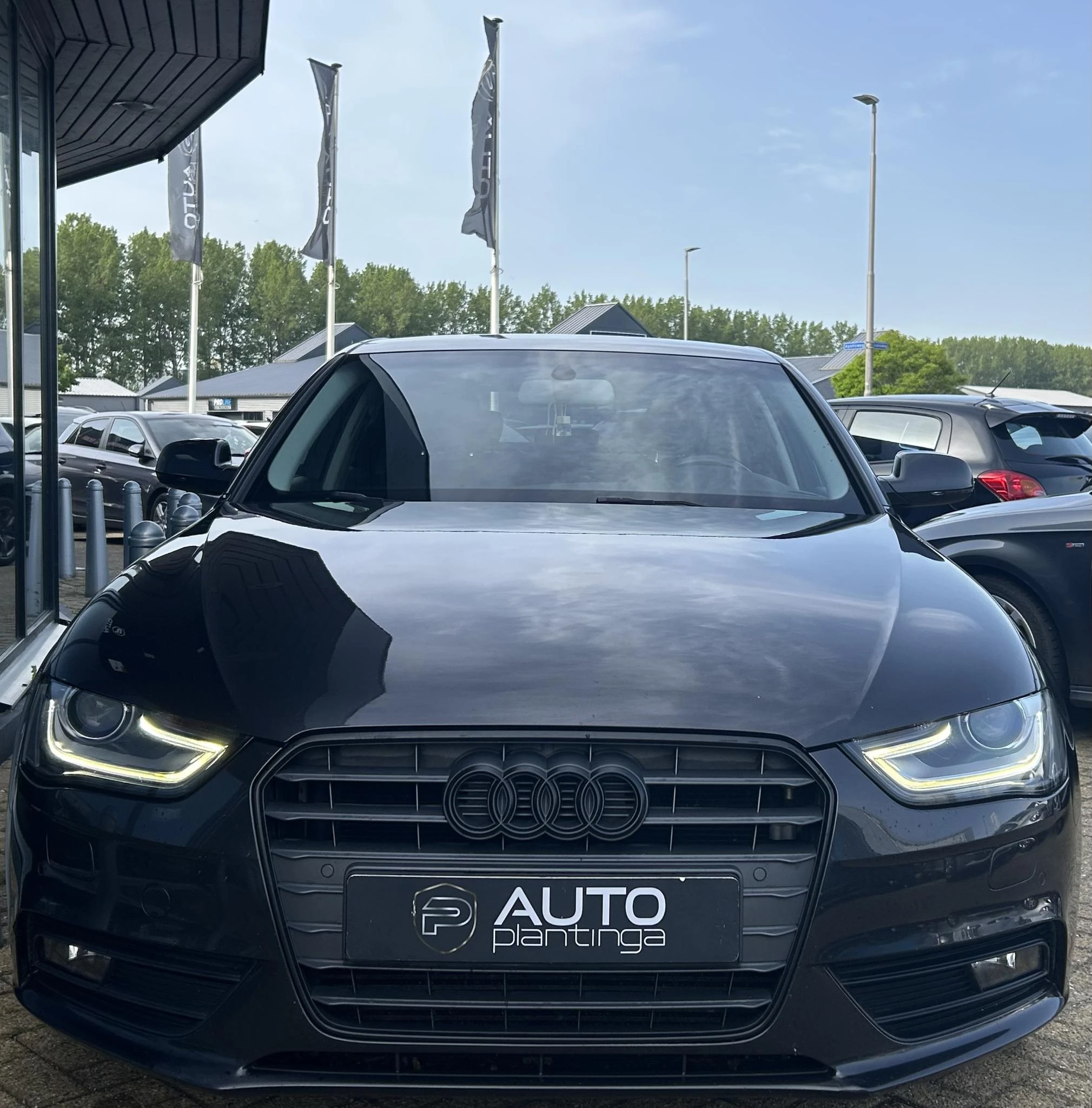 Hoofdafbeelding Audi A4
